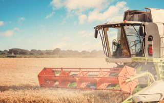 combina agricola, cum o ingrijim